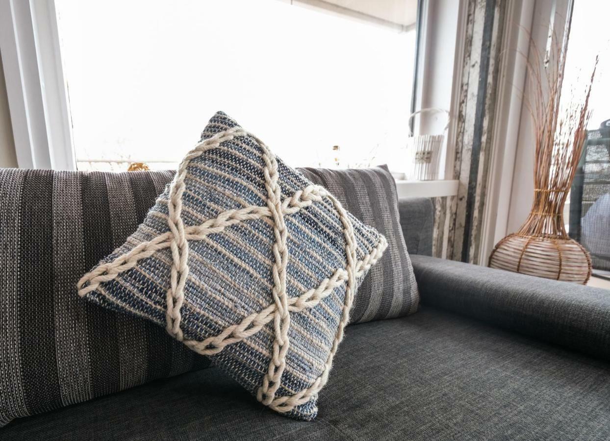 Inselblick Am * Gluecksburg